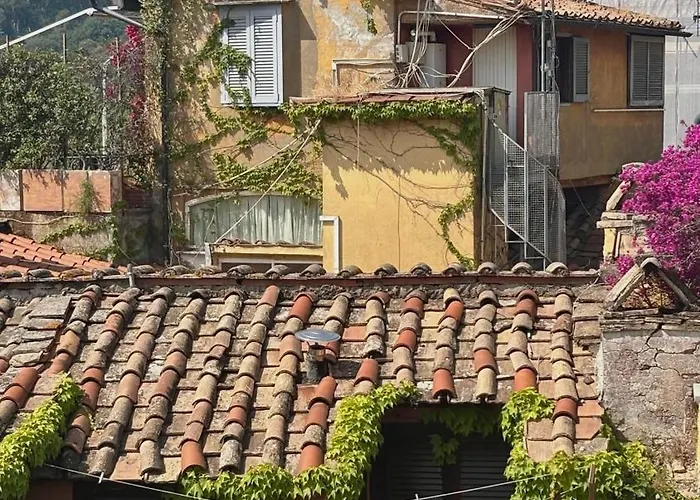 La Consulta A Banchi Ferienhaus
